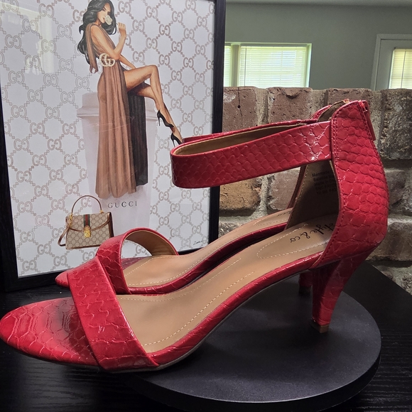 Style & Co. Red Textured Heels - Picture 3 of 7